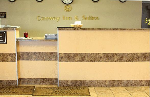Canway Inn & Suites Dauphin Екстер'єр фото